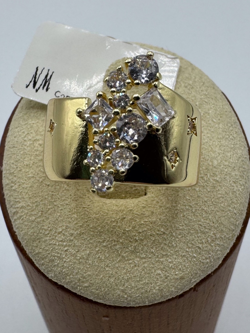14K Mixed-Cut Cascading Statement Band - Picture 7 of 12